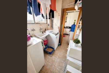 Apartamento à venda com 78m², 4 quartos e 2 vagas Apartamento à venda com 78m², 4 quartos e 2 vagasÁrea de serviço