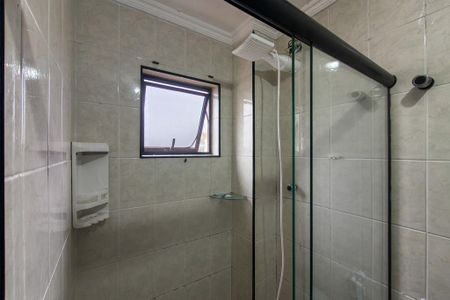 Apartamento para alugar com 67m², 2 quartos e 1 vaga Apartamento para alugar com 67m², 2 quartos e 1 vagaBanheiro da Suíte