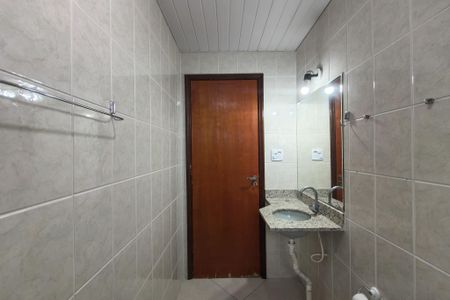 Apartamento para alugar com 67m², 2 quartos e 1 vaga Apartamento para alugar com 67m², 2 quartos e 1 vagaBanheiro