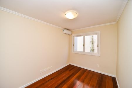 Casa de condomínio para alugar com 300m², 3 quartos e 4 vagasQuarto 2