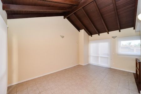 Casa de condomínio para alugar com 300m², 3 quartos e 4 vagasTerceiro Andar - Triplex