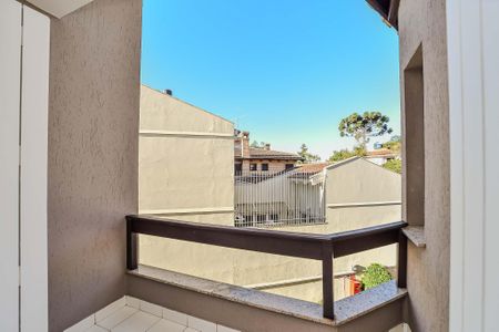 Casa de condomínio para alugar com 300m², 3 quartos e 4 vagasSacada da Suíte