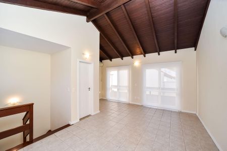 Casa de condomínio para alugar com 300m², 3 quartos e 4 vagasTerceiro Andar - Triplex