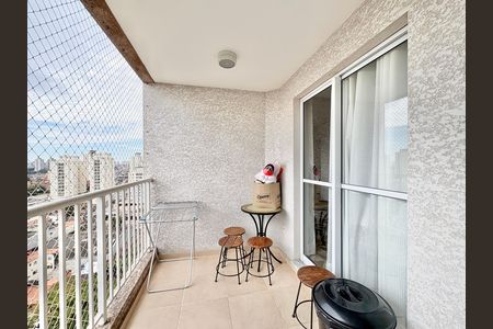 Apartamento à venda com 65m², 2 quartos e 1 vagaÁrea de Serviço/ Varanda 
