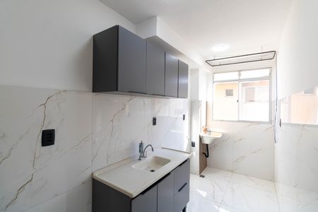 Cozinha e Área de Serviço de apartamento para alugar com 2 quartos, 43m² em Inhoaíba, Rio de Janeiro