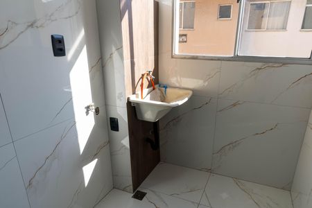 Cozinha e Área de Serviço de apartamento para alugar com 2 quartos, 43m² em Inhoaíba, Rio de Janeiro