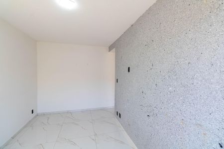 Sala de apartamento para alugar com 2 quartos, 43m² em Inhoaíba, Rio de Janeiro