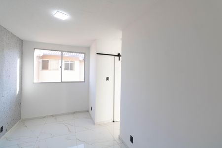 Apartamento para alugar com 43m², 2 quartos e sem vaga Apartamento para alugar com 43m², 2 quartos e sem vagaSala