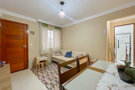 Apartamento à venda com 47m², 2 quartos e 1 vaga Apartamento à venda com 47m², 2 quartos e 1 vagaSala
