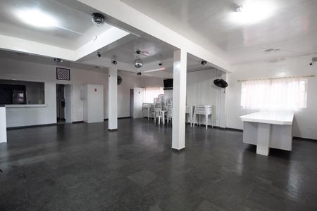 Apartamento à venda com 47m², 2 quartos e 1 vaga Apartamento à venda com 47m², 2 quartos e 1 vagaÁrea comum - Salão de festas