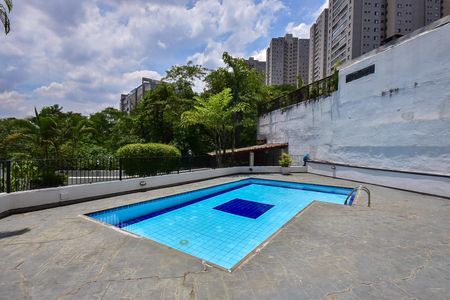 Apartamento para alugar com 43m², 1 quarto e 1 vagaPiscina