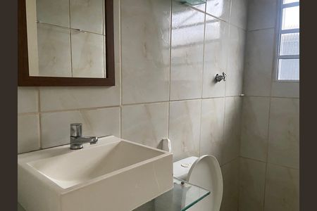 Casa para alugar com 120m², 3 quartos e sem vaga Casa para alugar com 120m², 3 quartos e sem vagaBanheiro 1