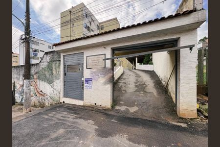 Apartamento à venda com 49m², 2 quartos e 1 vaga Apartamento à venda com 49m², 2 quartos e 1 vagaFachada