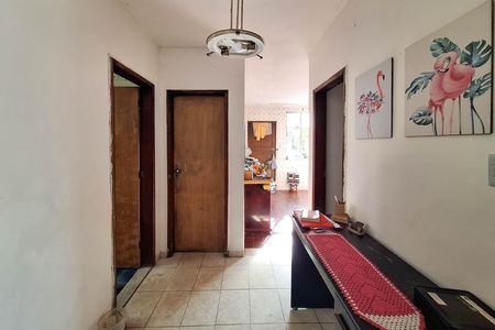 Corredor de casa para alugar com 3 quartos, 120m² em Matapaca, Niterói