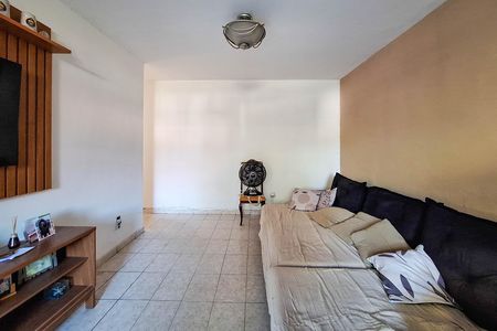 Casa para alugar com 120m², 3 quartos e 1 vaga Casa para alugar com 120m², 3 quartos e 1 vagaSala