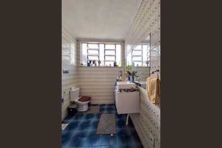 Casa para alugar com 120m², 3 quartos e 1 vaga Casa para alugar com 120m², 3 quartos e 1 vagaBanheiro