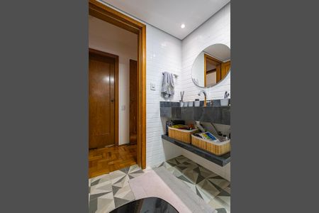 Apartamento à venda com 98m², 2 quartos e 1 vaga Apartamento à venda com 98m², 2 quartos e 1 vagaBanheiro