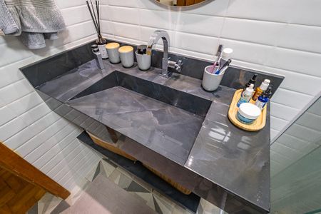Banheiro de apartamento para alugar com 2 quartos, 98m² em Perdizes, São Paulo