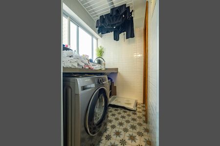 Lavabo de apartamento para alugar com 2 quartos, 98m² em Perdizes, São Paulo