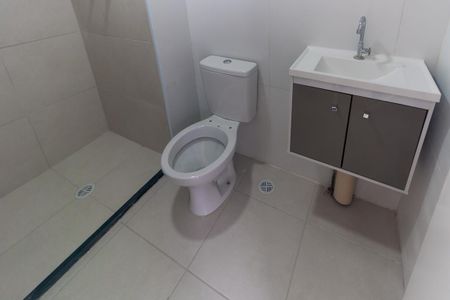 Apartamento para alugar com 42m², 2 quartos e sem vaga Apartamento para alugar com 42m², 2 quartos e sem vagaBanheiro