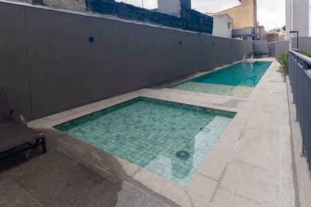 Apartamento para alugar com 42m², 2 quartos e sem vaga Apartamento para alugar com 42m², 2 quartos e sem vagaÁrea comum - Piscina