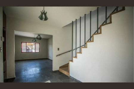 Casa à venda com 2 quartos, 194m² em Parque Jabaquara, São Paulo