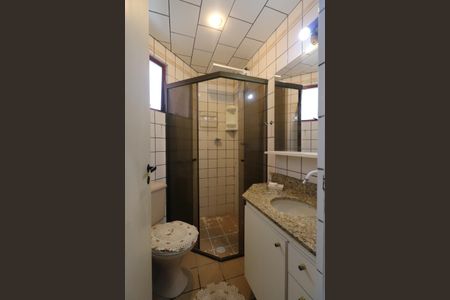 Apartamento à venda com 63m², 3 quartos e 1 vaga Apartamento à venda com 63m², 3 quartos e 1 vagaBanheiro