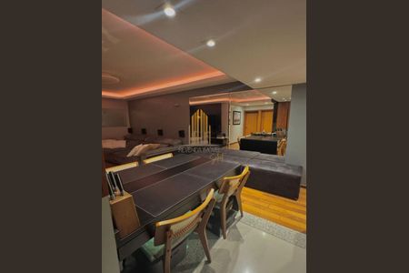 Apartamento à venda com 2 quartos, 70m² em Vila Olímpia, São Paulo