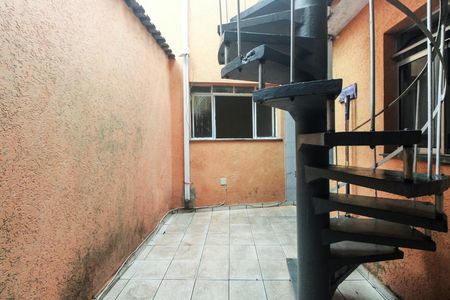 Casa para alugar com 300m², 3 quartos e 2 vagas Casa para alugar com 300m², 3 quartos e 2 vagasQuintal