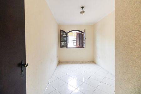 Casa para alugar com 300m², 3 quartos e 2 vagas Casa para alugar com 300m², 3 quartos e 2 vagasQuarto