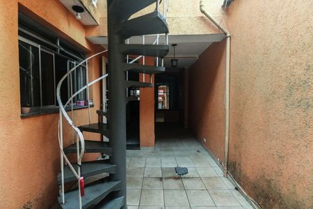 Casa para alugar com 300m², 3 quartos e 2 vagas Casa para alugar com 300m², 3 quartos e 2 vagasQuintal