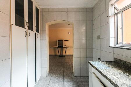 Casa para alugar com 300m², 3 quartos e 2 vagas Casa para alugar com 300m², 3 quartos e 2 vagasCozinha