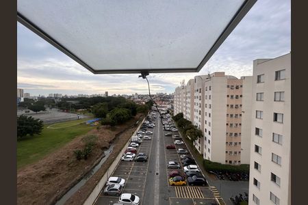Apartamento à venda com 47m², 2 quartos e 1 vaga Apartamento à venda com 47m², 2 quartos e 1 vagaÁrea de Serviço vista
