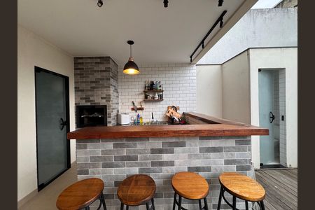 Casa de condomínio à venda com 160m², 4 quartos e 1 vaga Casa de condomínio à venda com 160m², 4 quartos e 1 vagaÁrea externa