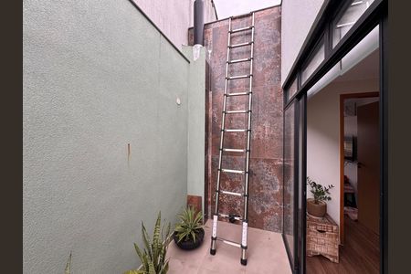 Casa de condomínio à venda com 160m², 4 quartos e 1 vaga Casa de condomínio à venda com 160m², 4 quartos e 1 vagaVarada