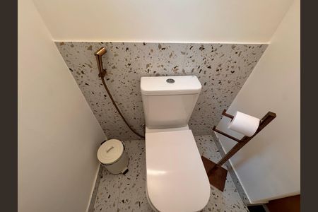 Casa de condomínio à venda com 160m², 4 quartos e 1 vaga Casa de condomínio à venda com 160m², 4 quartos e 1 vagaLavabo