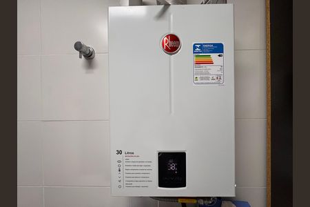 Casa de condomínio à venda com 160m², 4 quartos e 1 vaga Casa de condomínio à venda com 160m², 4 quartos e 1 vagaÁrea de Serviço