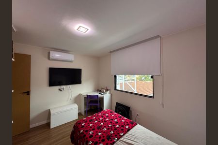Casa de condomínio à venda com 160m², 4 quartos e 1 vaga Casa de condomínio à venda com 160m², 4 quartos e 1 vagaQuarto 1