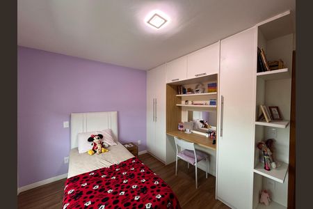 Casa de condomínio à venda com 160m², 4 quartos e 1 vaga Casa de condomínio à venda com 160m², 4 quartos e 1 vagaQuarto 1