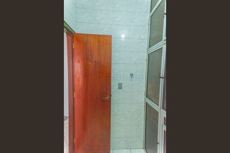 Casa à venda com 250m², 3 quartos e 3 vagas Casa à venda com 250m², 3 quartos e 3 vagasBanheiro