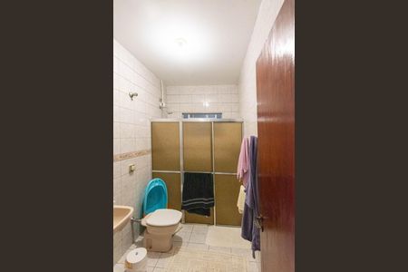 Banheiro da Suíte de casa à venda com 3 quartos, 250m² em Jardim Ipiranga, Campinas