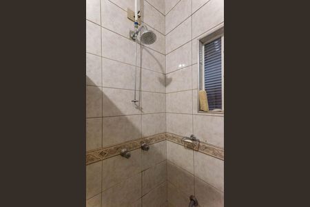 Casa à venda com 250m², 3 quartos e 3 vagas Casa à venda com 250m², 3 quartos e 3 vagasBanheiro da Suíte