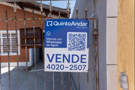 Casa à venda com 250m², 3 quartos e 3 vagas Casa à venda com 250m², 3 quartos e 3 vagasPlaquinha