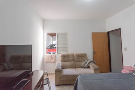 Casa à venda com 250m², 3 quartos e 3 vagas Casa à venda com 250m², 3 quartos e 3 vagasSuíte