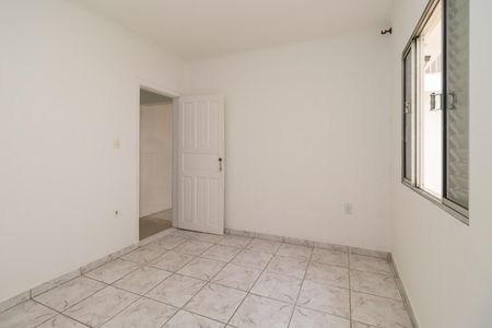 Suíte de casa para alugar com 3 quartos, 180m² em Vila Antonieta, São Paulo