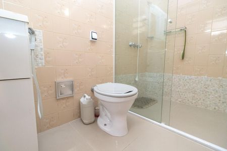 Casa para alugar com 180m², 3 quartos e 1 vagaBanheiro da Suíte