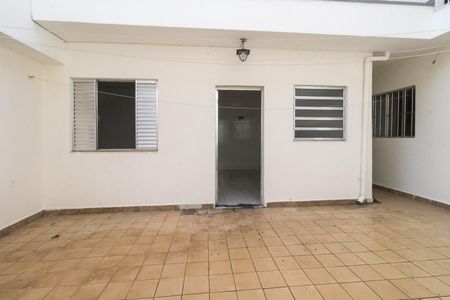 Casa para alugar com 180m², 3 quartos e 1 vagaQuintal