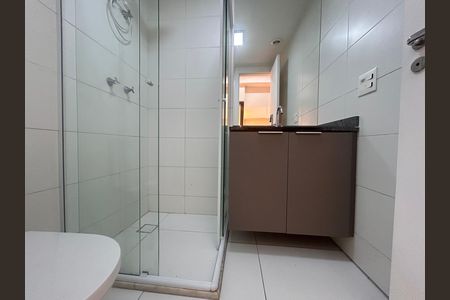 Studio à venda com 25m², 1 quarto e sem vaga Studio à venda com 25m², 1 quarto e sem vagaBanheiro