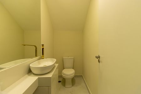 Casa de condomínio para alugar com 167m², 3 quartos e 2 vagas Casa de condomínio para alugar com 167m², 3 quartos e 2 vagasLavabo