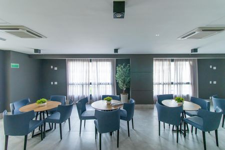 Casa de condomínio para alugar com 167m², 3 quartos e 2 vagas Casa de condomínio para alugar com 167m², 3 quartos e 2 vagasÁrea comum - Salão de festas